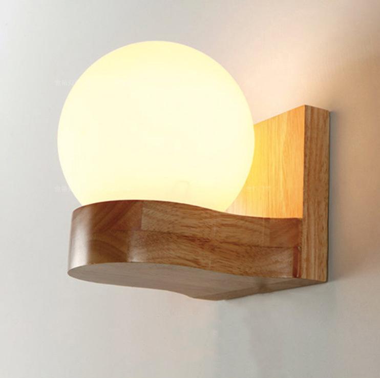 Lumio houten wandlamp met glazen kap