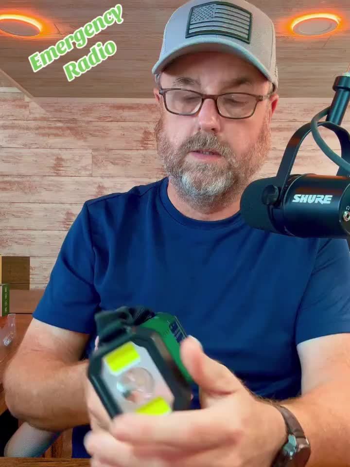 SurvivorPower multifunctionele noodradio
