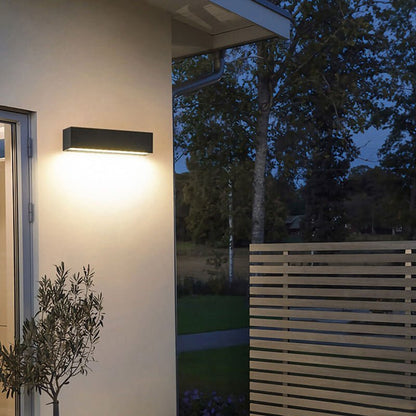 OUTLUME waterdichte led-wandlamp
