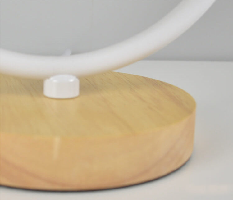 Lumio stoffen tafellamp met houten details