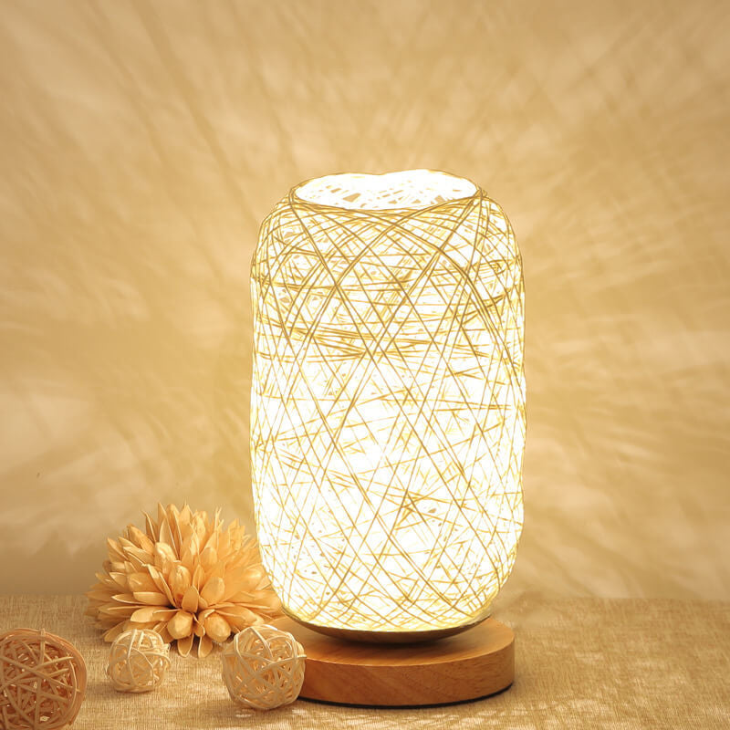 Lumio rotan tafellamp
