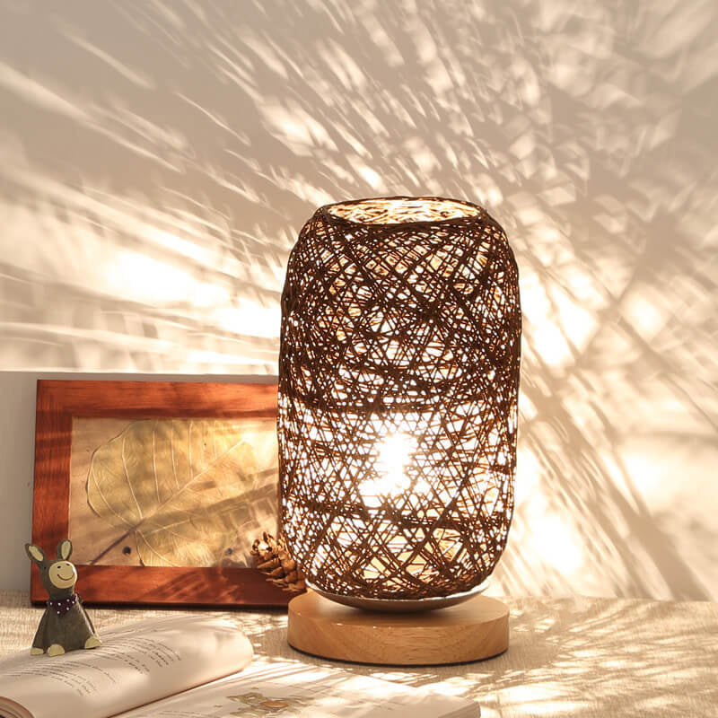 Lumio rotan tafellamp