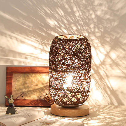 Lumio rotan tafellamp