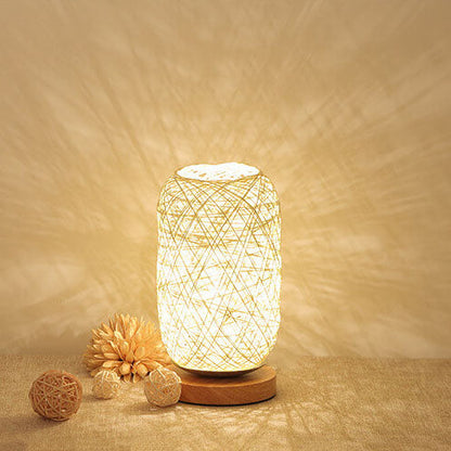 Lumio rotan tafellamp