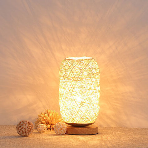 Lumio rotan tafellamp