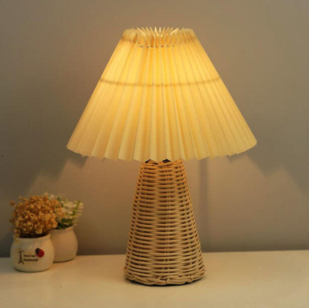 Lumio rattan tafellamp