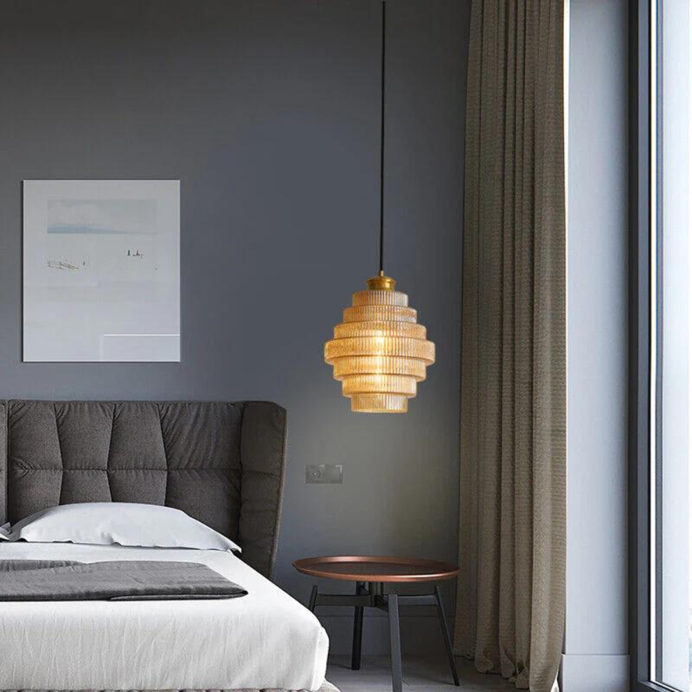 Vintage messing en geribbeld glas hanglamp