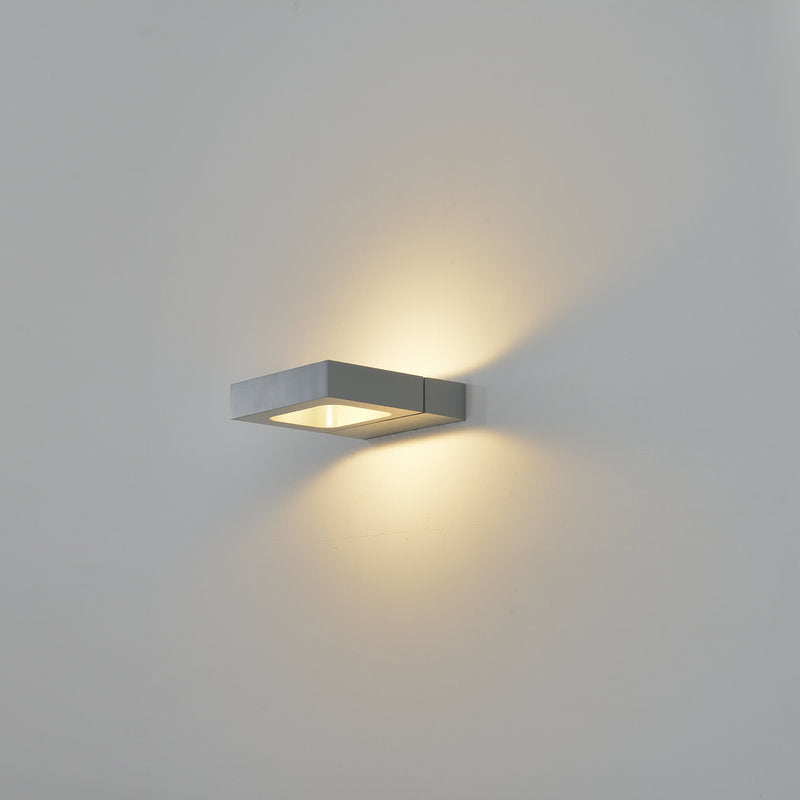 Lumio aluminium LED wandlamp