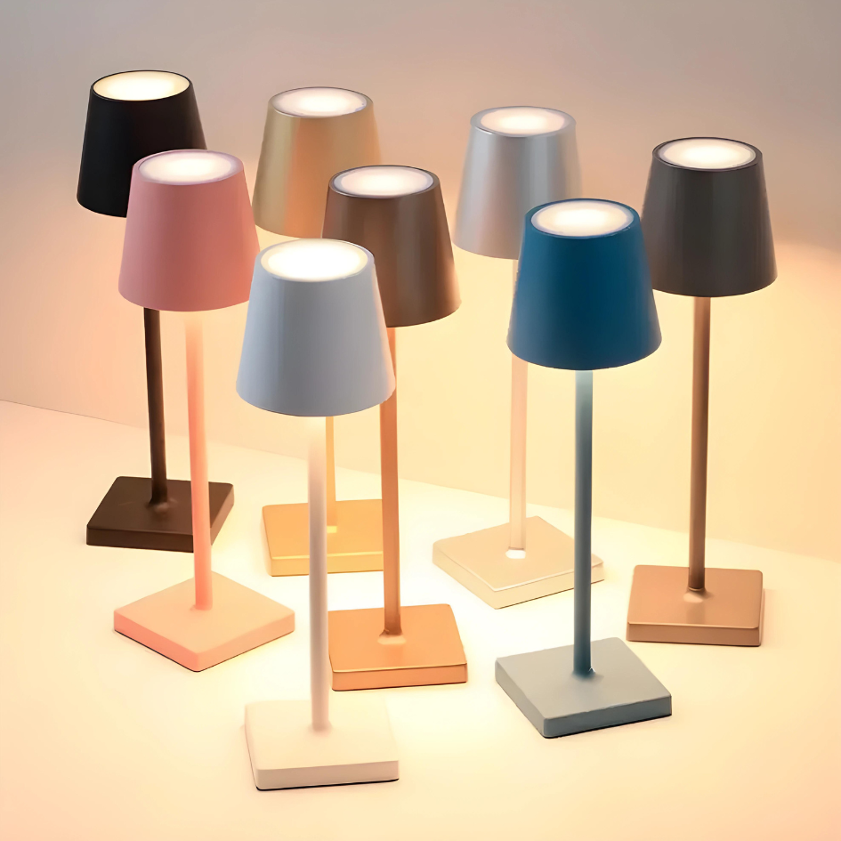 Dimbare LED tafellamp met drie lichtstanden