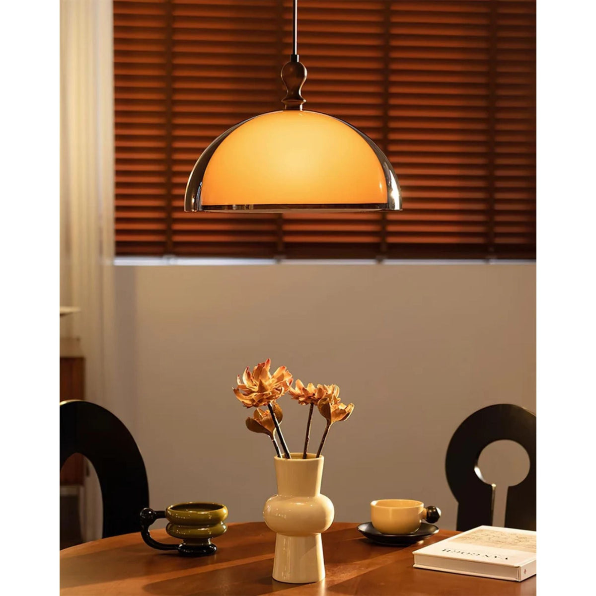Hanglamp van Walnoothout & Acryl