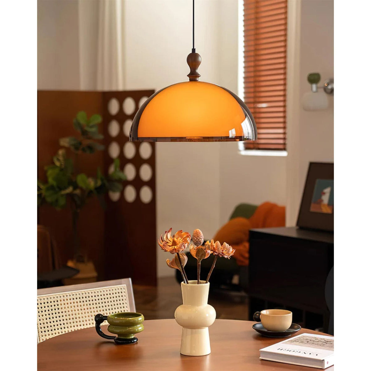 Hanglamp van Walnoothout & Acryl