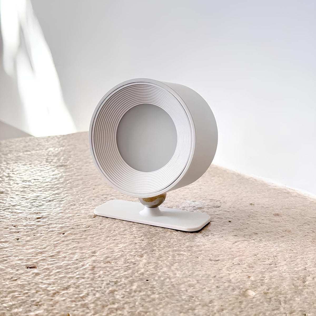 Lumio draadloze wandlamp met 360° rotatie