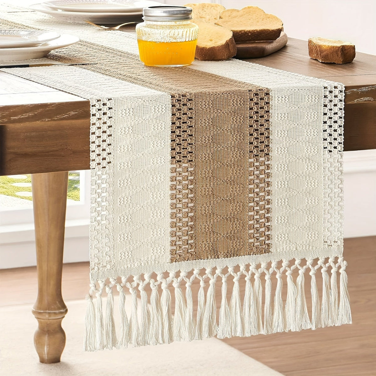 Boho gehaakt tafelkleed met kwastjes