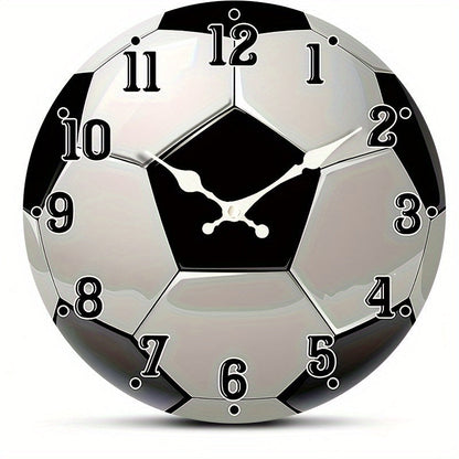 GoalTime houten voetbal wandklok