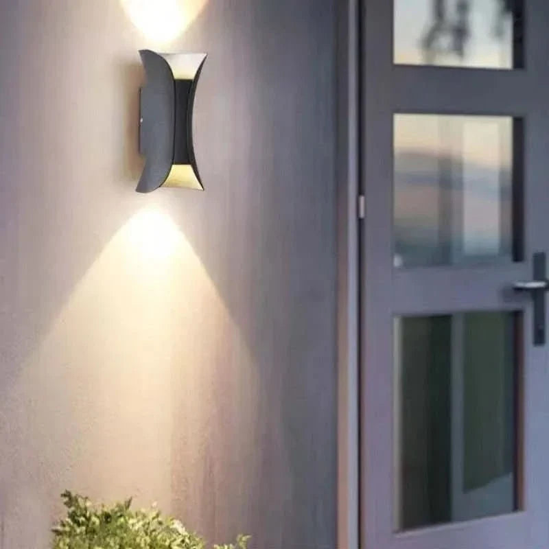 Orr Curved LED buitenwandlamp