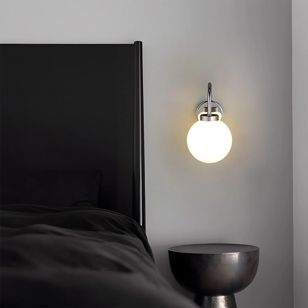 Licinia vintage wandlamp met glazen bol