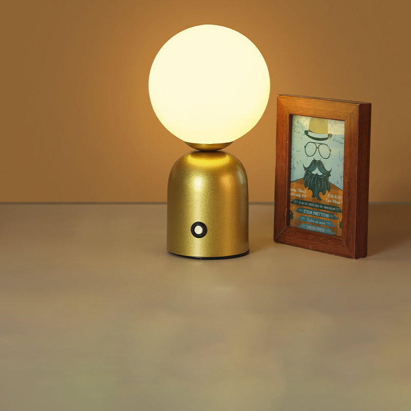 Lumio minimalistische LED tafellamp