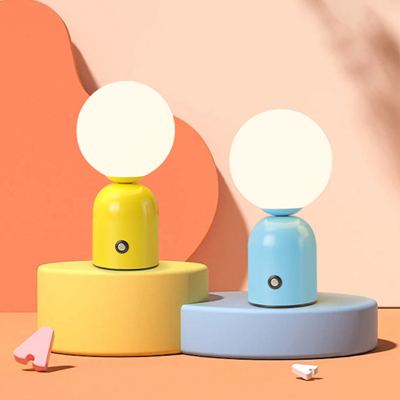 Lumio minimalistische LED tafellamp