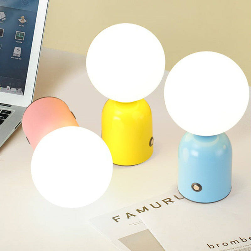 Lumio minimalistische LED tafellamp