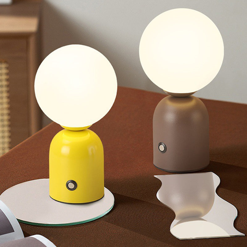 Lumio minimalistische LED tafellamp