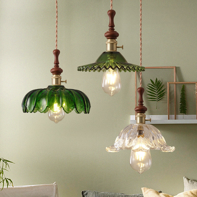 Franse Glazen Hanglamp met Houten Detail