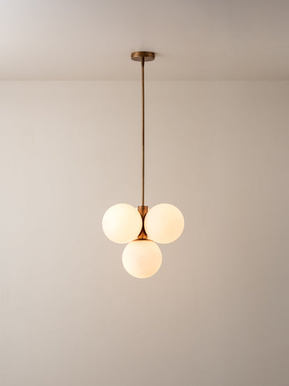 Navando koperen hanglamp met opaalbollen