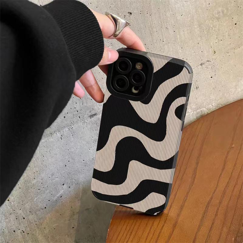 iPhone 16 TPU hoesje zebra patroon beige/zwart