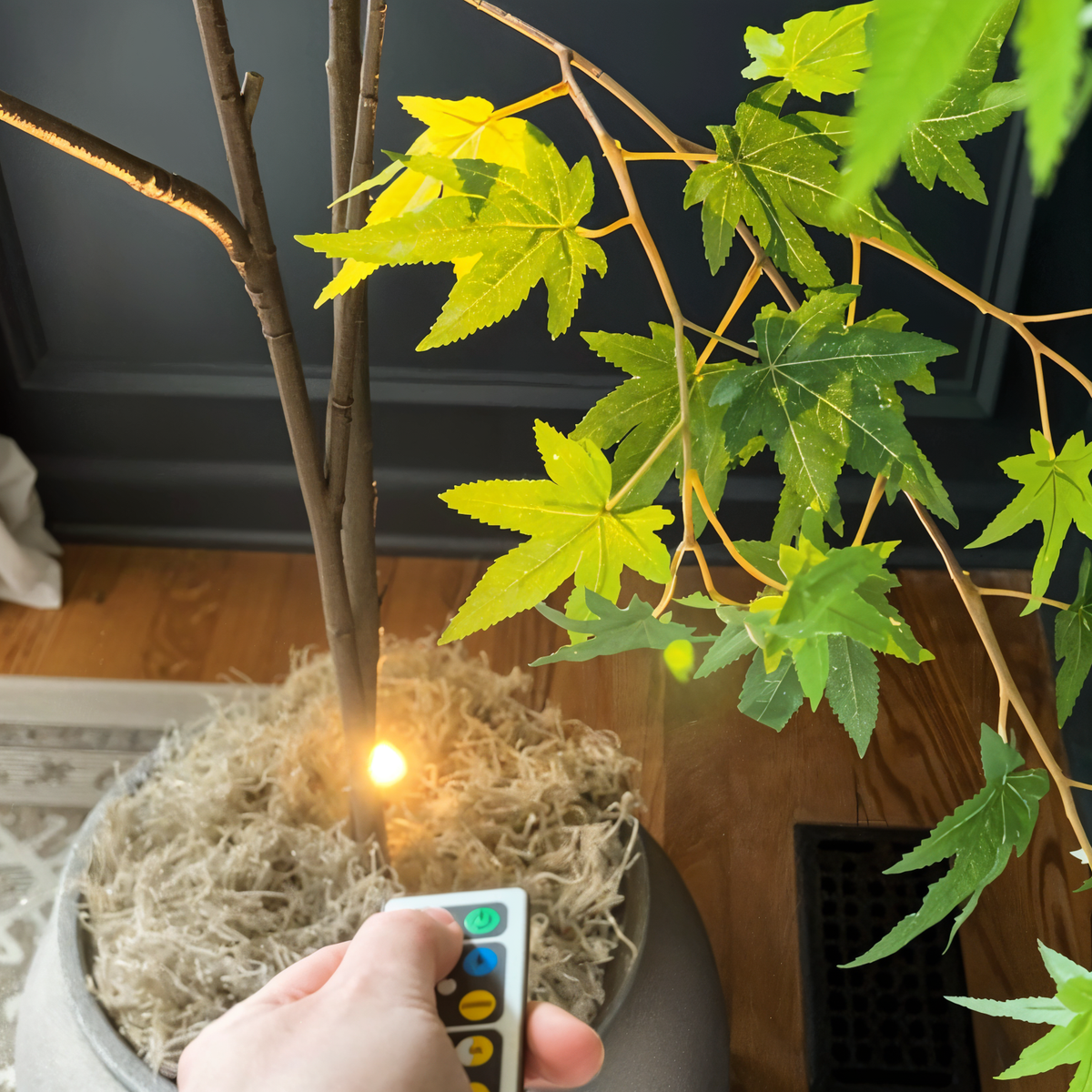 Lumio Mini LED Spotlight