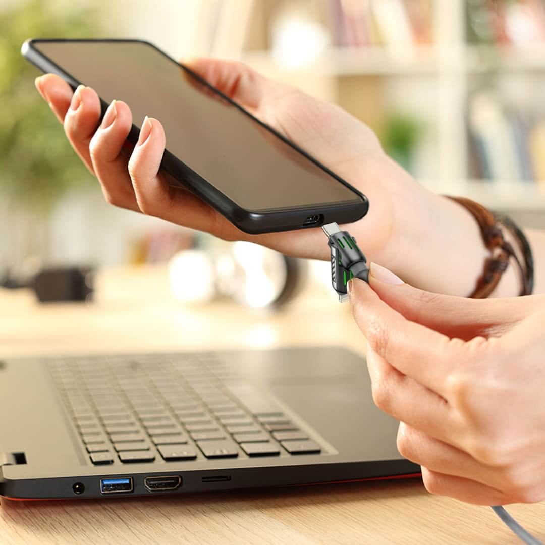 LynxCharge 4-in-1 USB Kabel
