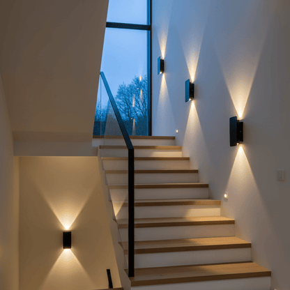 Lumina Arc minimalistische LED-wandlamp