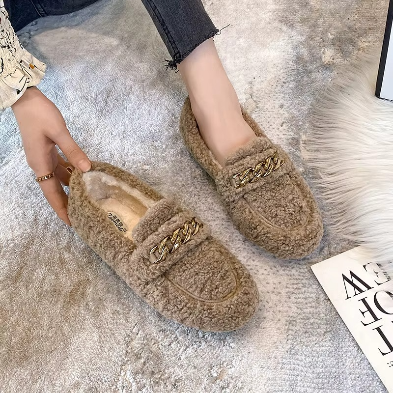 Luxe dames pantoffels met goudkleurige ketting