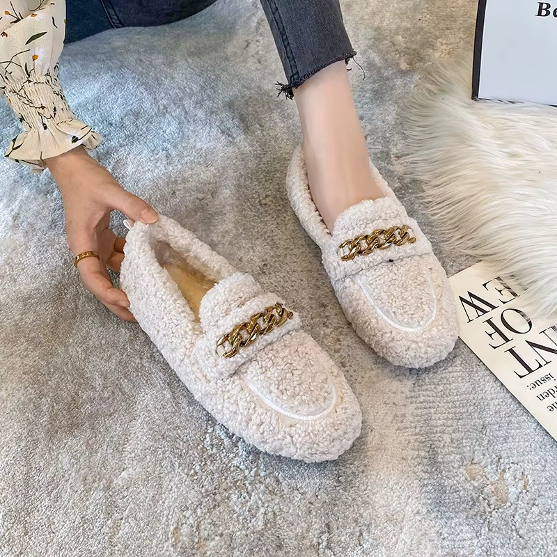 Luxe dames pantoffels met goudkleurige ketting