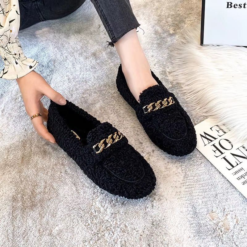 Luxe dames pantoffels met goudkleurige ketting