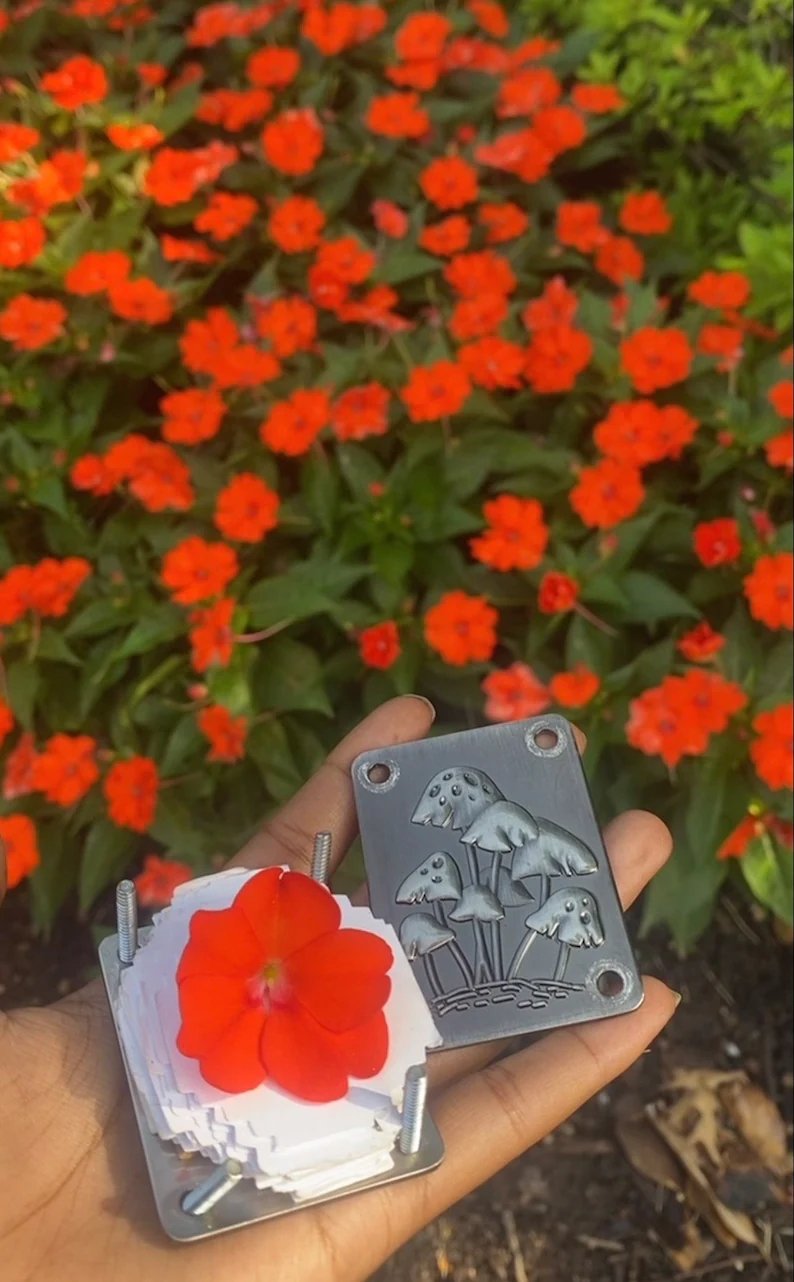 Navando mini bloemenpers in zakformaat