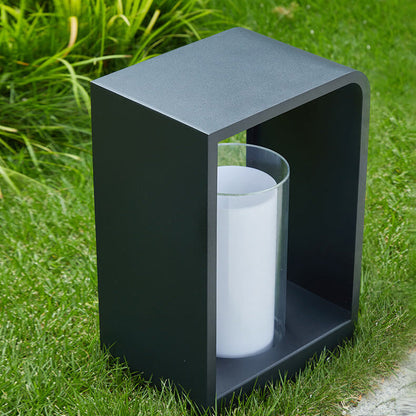Minimalistisch LED buitenlamp met acryl kap
