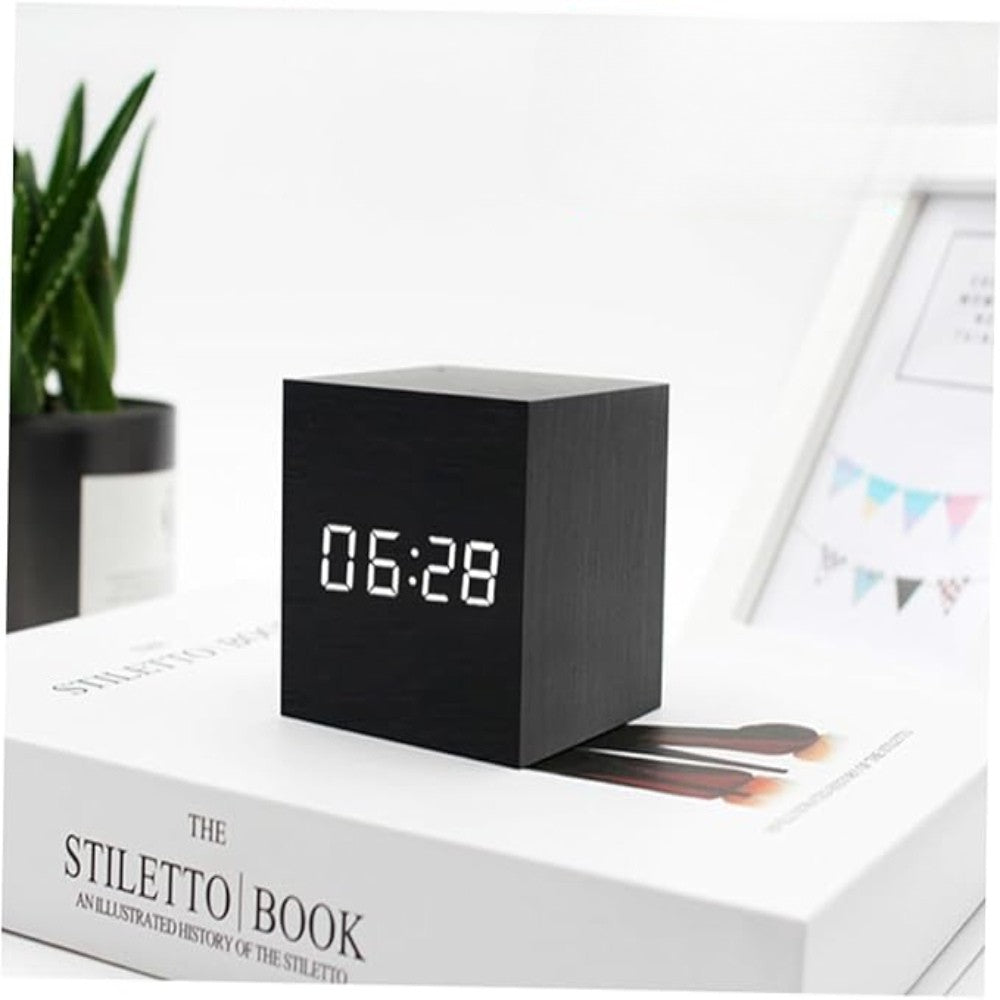 CubeLED compacte kubusvormige LED-wekker