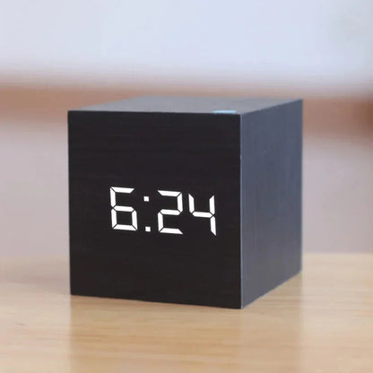 CubeLED compacte kubusvormige LED-wekker