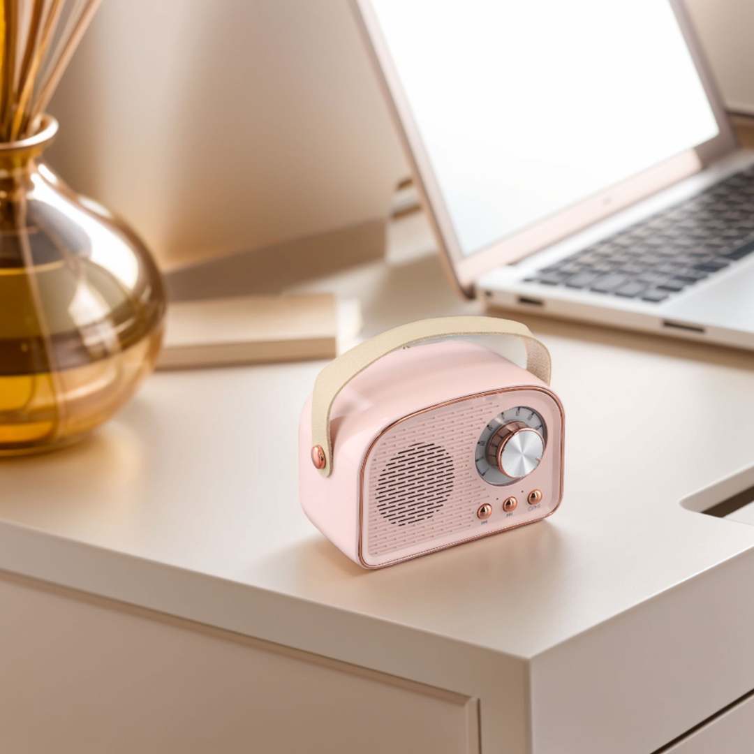 Retro draagbare bluetooth-speaker met FM-radio