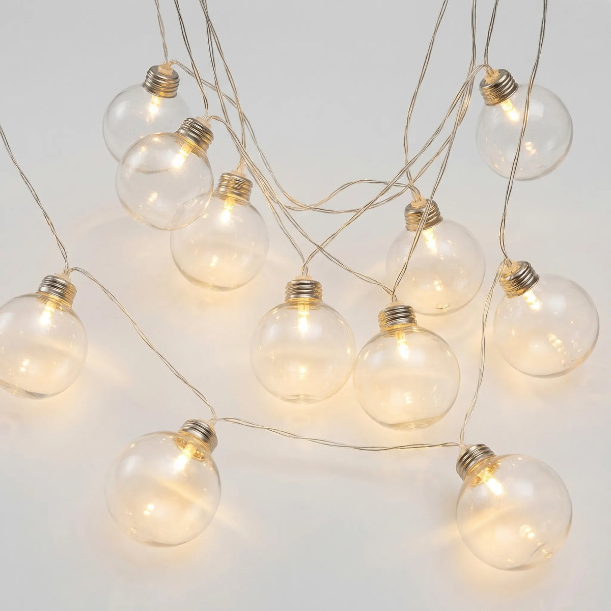 Hangende LED-Lichtslinger Met Bollen