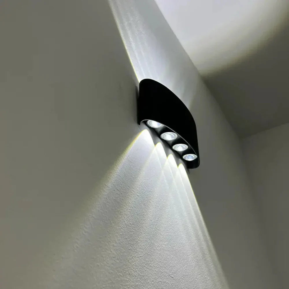 Navando minimalistische LED-wandlamp
