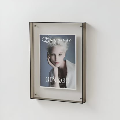 Transparante fotolijst met kleuraccent
