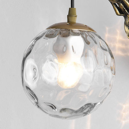 Moderne wandlamp met glazen kap