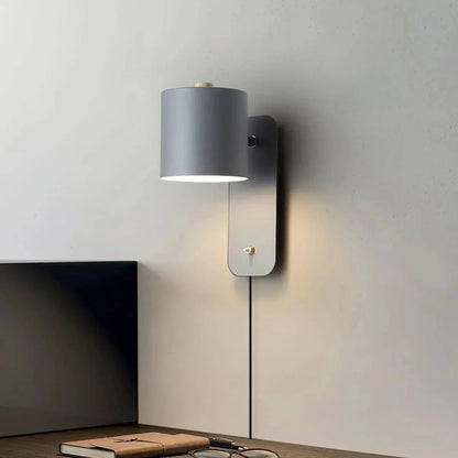 PLUGLUX minimalistische wandlamp met stekker