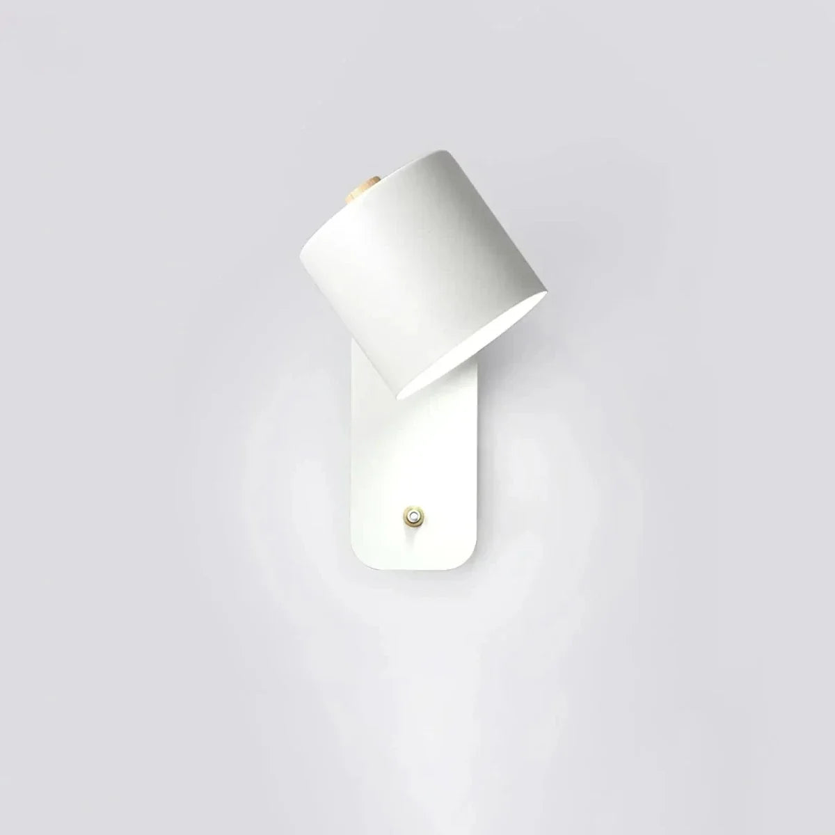 PLUGLUX minimalistische wandlamp met stekker