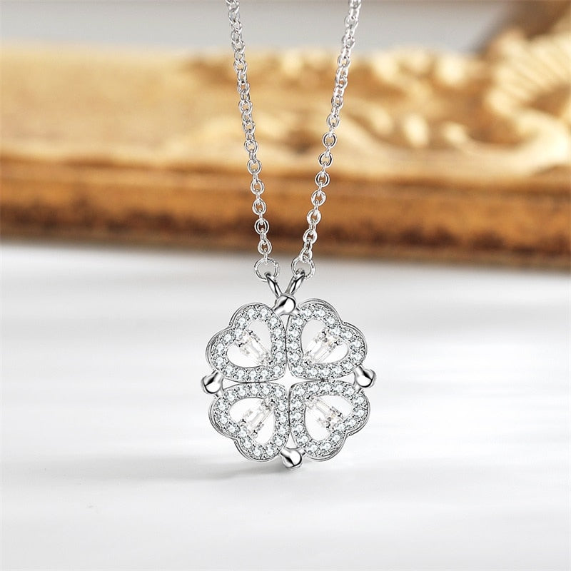 LuxeLiefde magnetische hartvormige klaver ketting