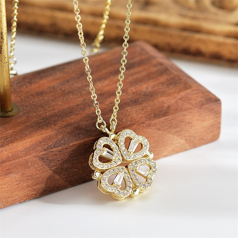 LuxeLiefde magnetische hartvormige klaver ketting