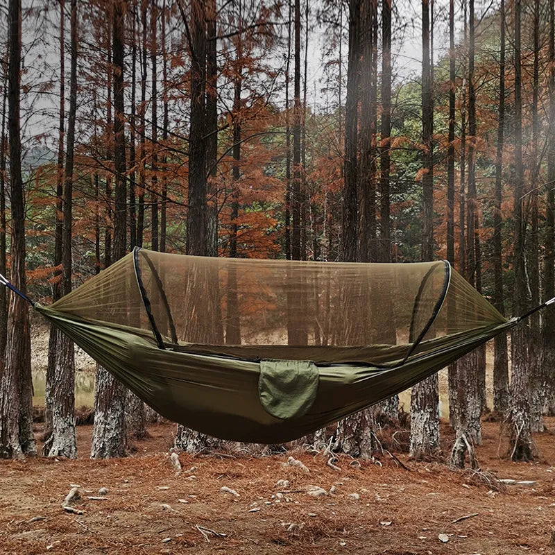 SkyNest outdoor hangmat met klamboe