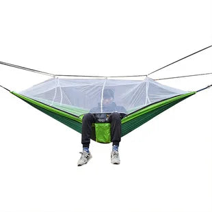SkyNest outdoor hangmat met klamboe