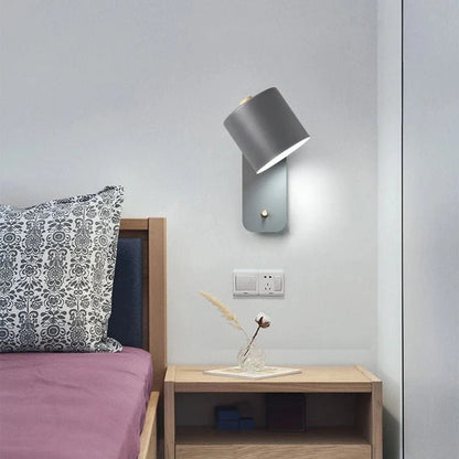 PLUGLUX minimalistische wandlamp met stekker