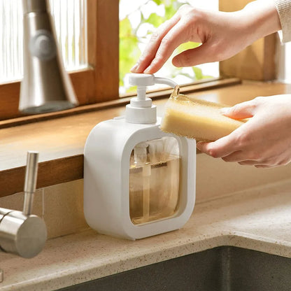 Minimalistische zeepdispenser met strakke vormgeving